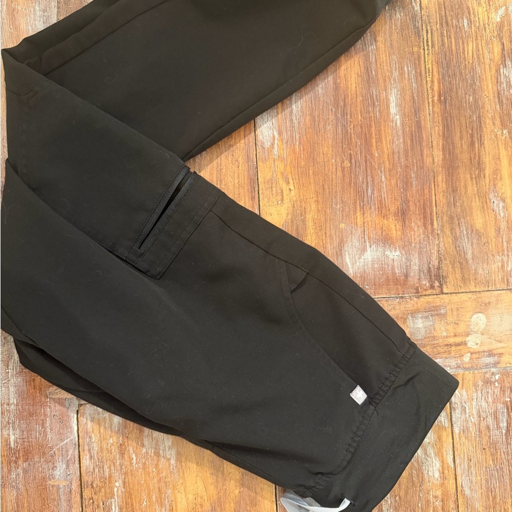 Women’s Figs Black joggers